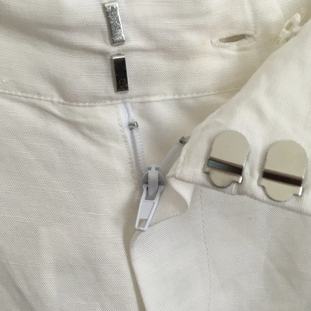 Parker Linen Blend  Embroidered Iman Shorts NWT